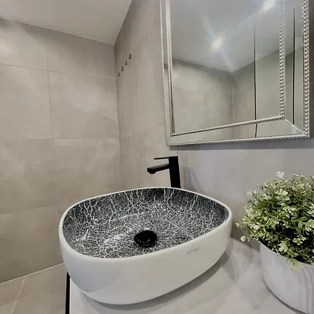 Apartment 53 Penthouse With View *